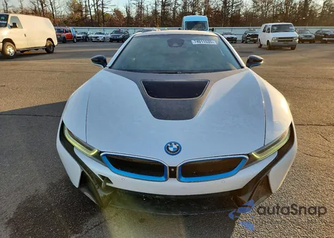 2015 BMW I8 z USA, uszkodzony, nr VIN WBY2Z2C54FV391570